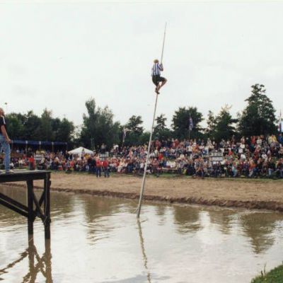 Polsstokspringen-ff-02.jpg